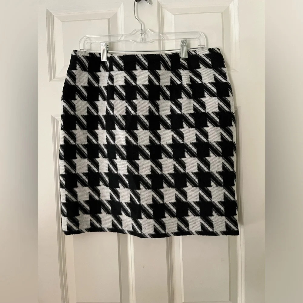 AMANDA + CHELSEA Wool Blend Black/ Off White Checked Houndstooth Skirt 12